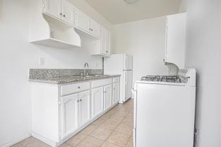 1405 S Berendo St #104 - Photo 1 of 1