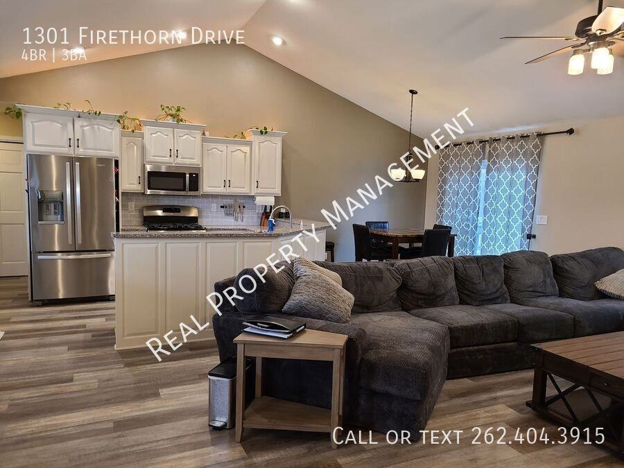 1301 Firethorn Dr - Photo 2 of 28