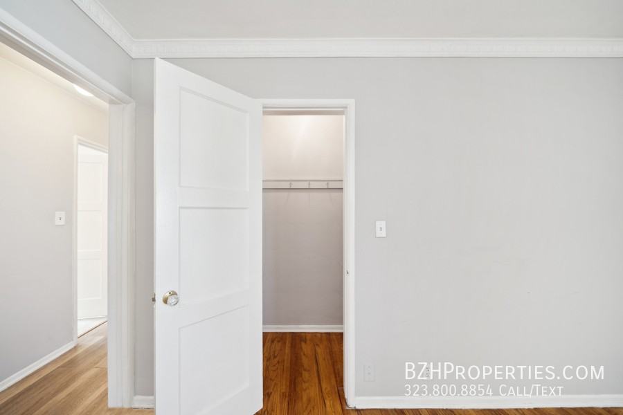 4951 Cahuenga Blvd #4949 - Photo 3 of 12