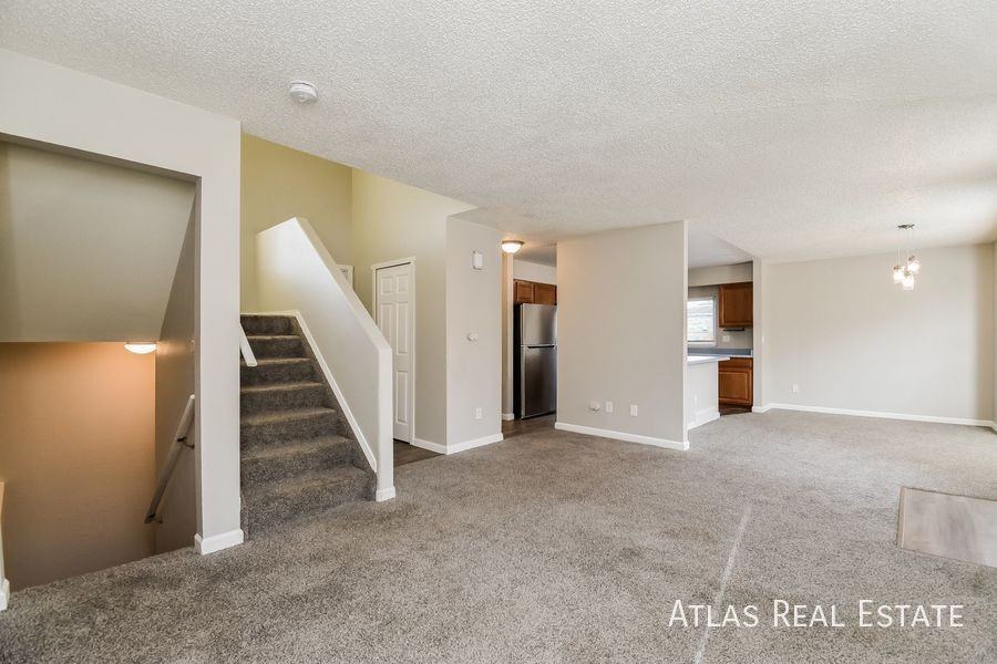 2755 Richmond Dr - Photo 3 of 20