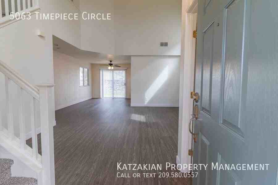 5063 Timepiece Cir - Photo 2 of 31