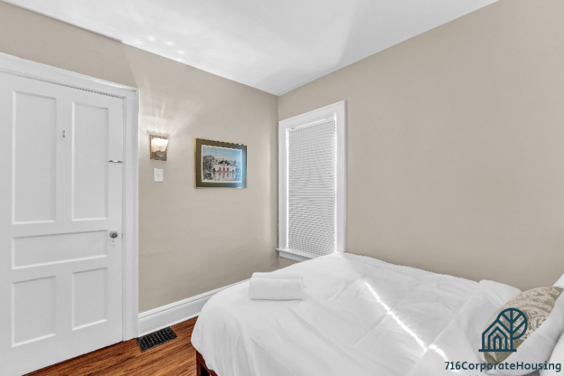 1560 Delaware Ave #1 - Photo 3 of 20