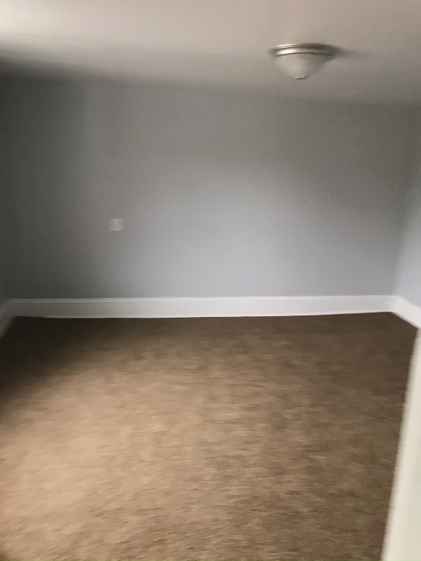 626 Cemetery Ave #6 - Photo 7 of 19