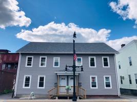 featured image of 9 Union Ave