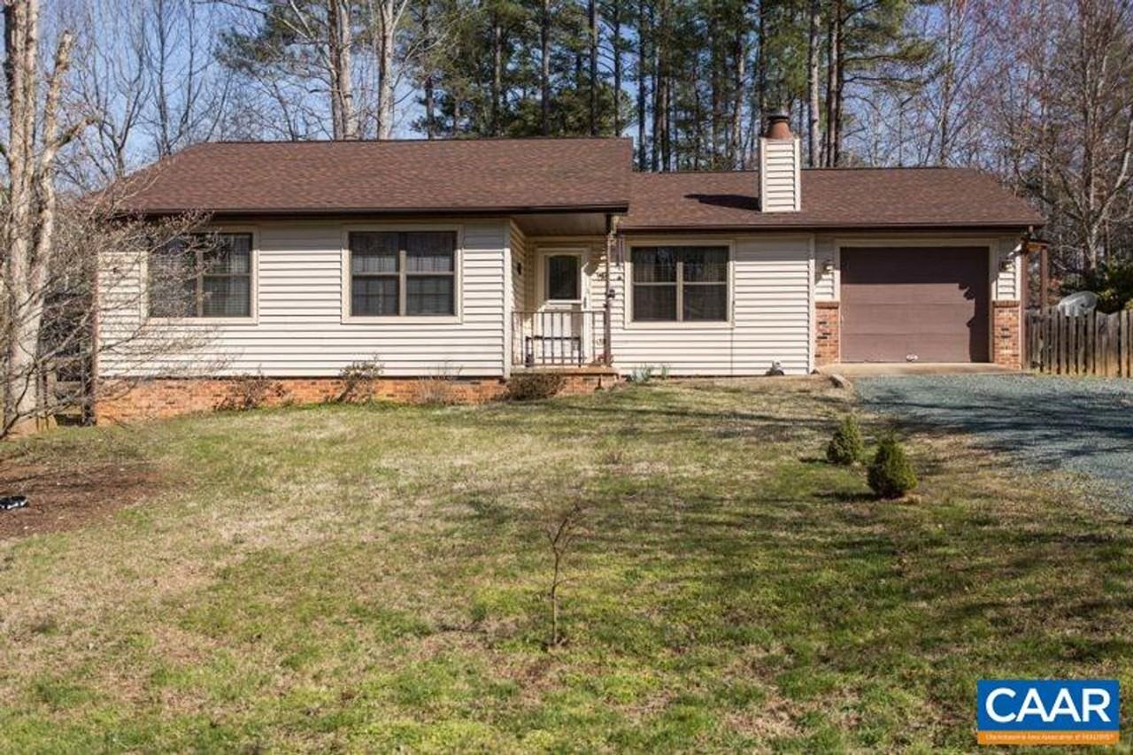 47 Stonewall Rd - Photo 2 of 11