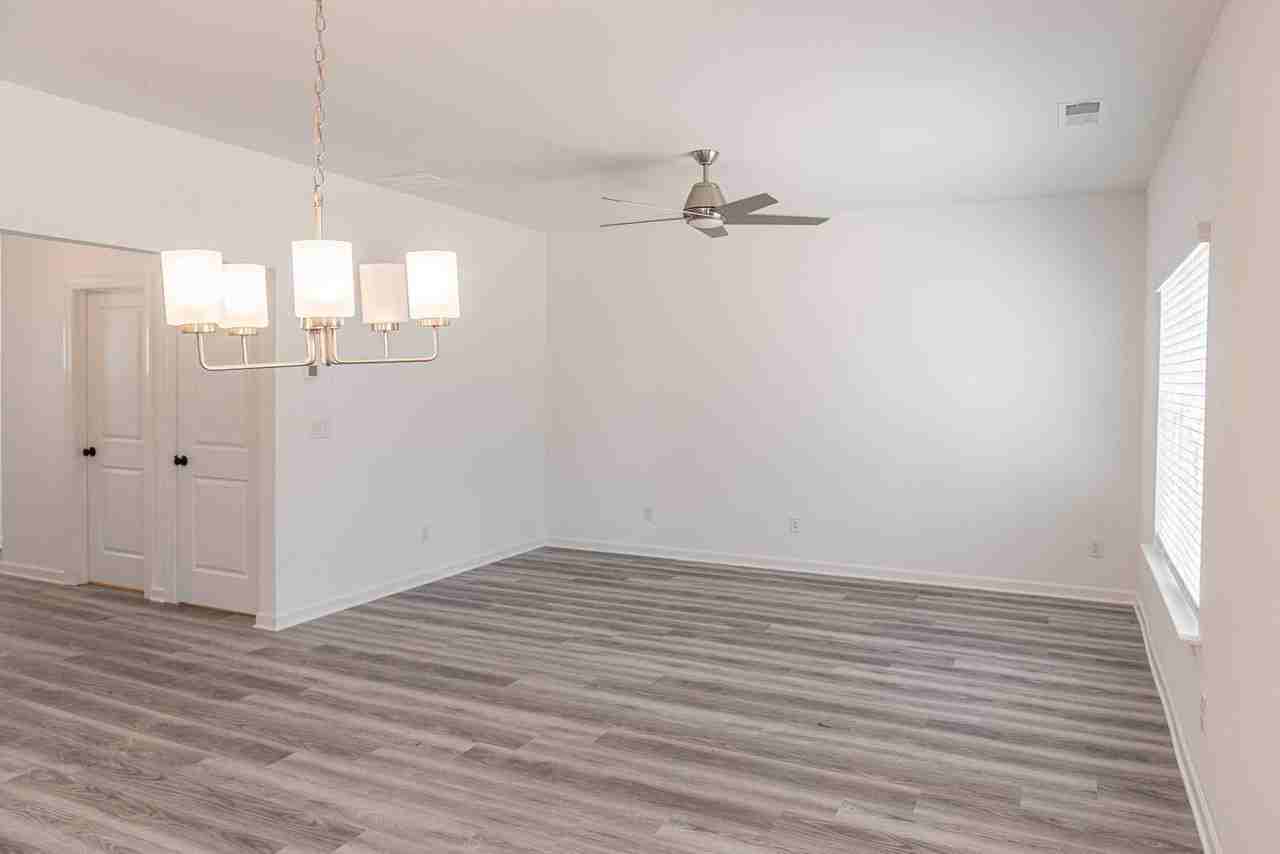 3361 Pepper Pike Ct - Photo 6 of 23