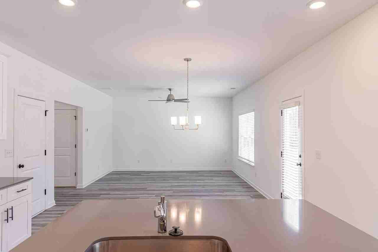 3361 Pepper Pike Ct - Photo 7 of 23