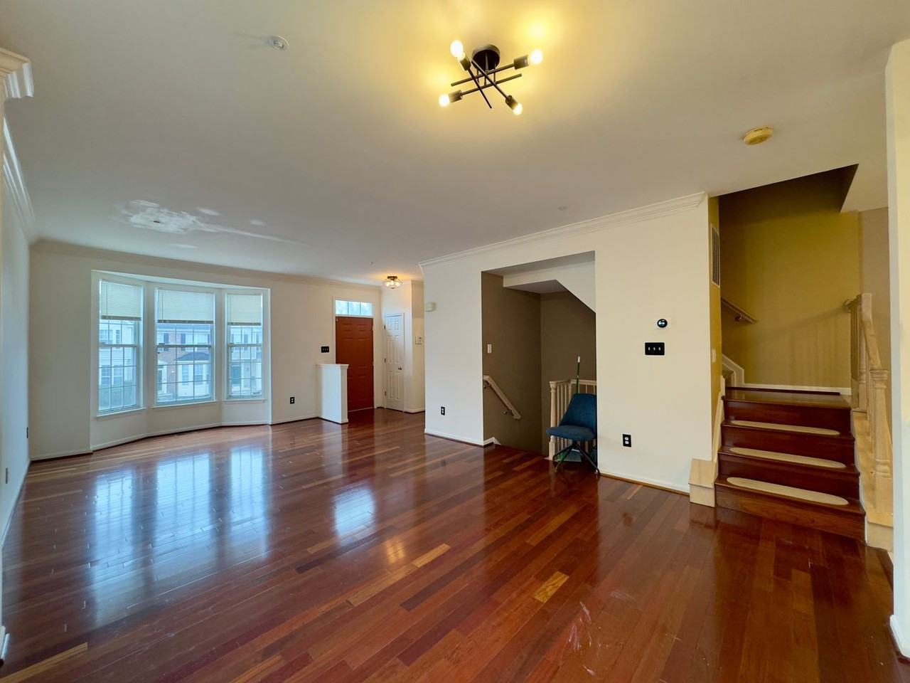 9224 Owings Choice Ct - Photo 2 of 20