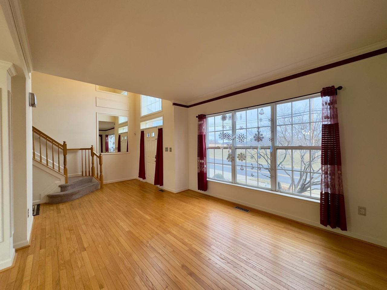 701 Obrecht Rd - Photo 2 of 22