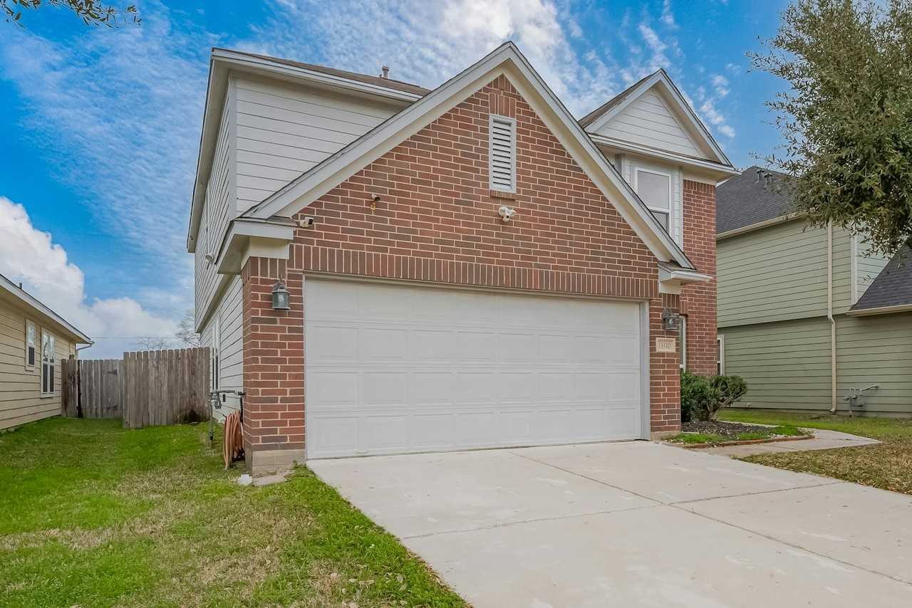 13510 Dahlia Green Way - Photo 2 of 46