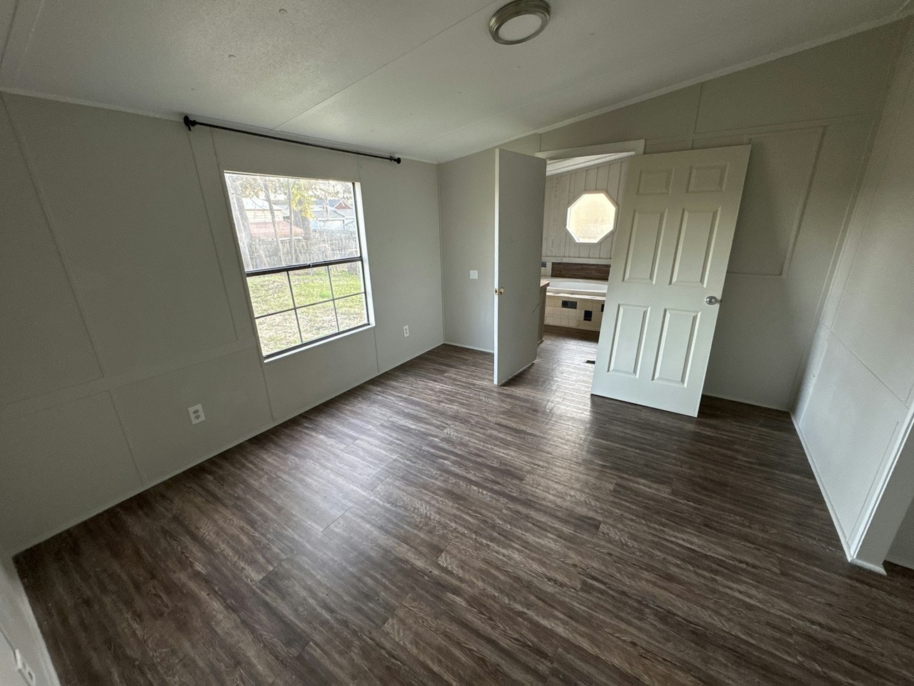 445 Holly Hill Road - Photo 3 of 12