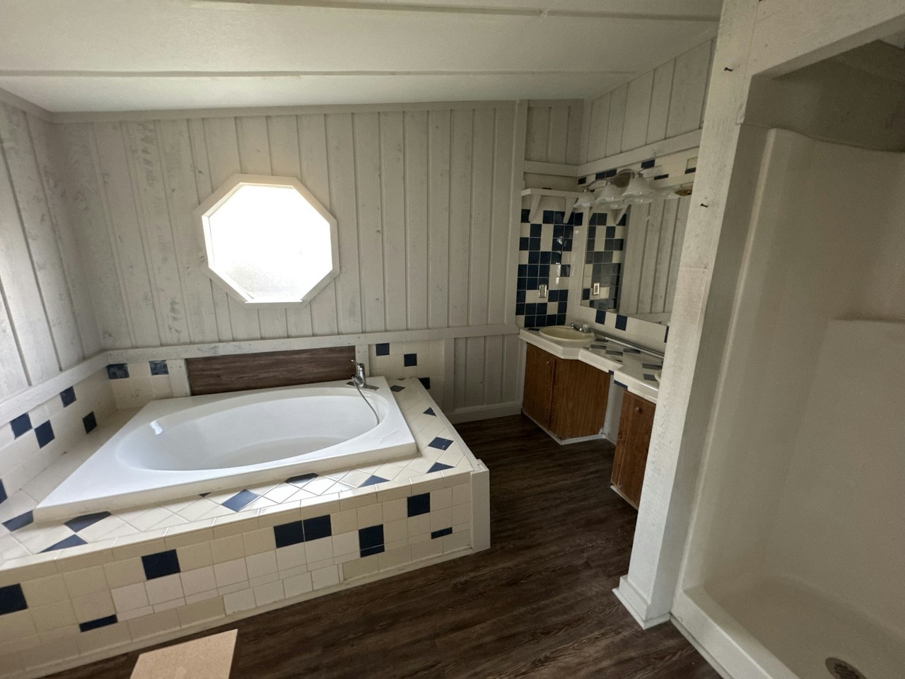 445 Holly Hill Road - Photo 4 of 12
