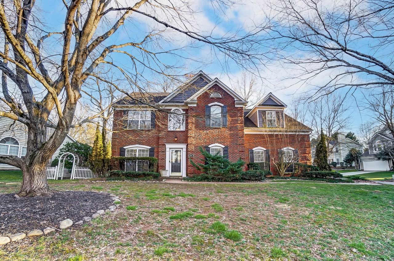 6314 Summerlin Pl #NA - Photo 2 of 50