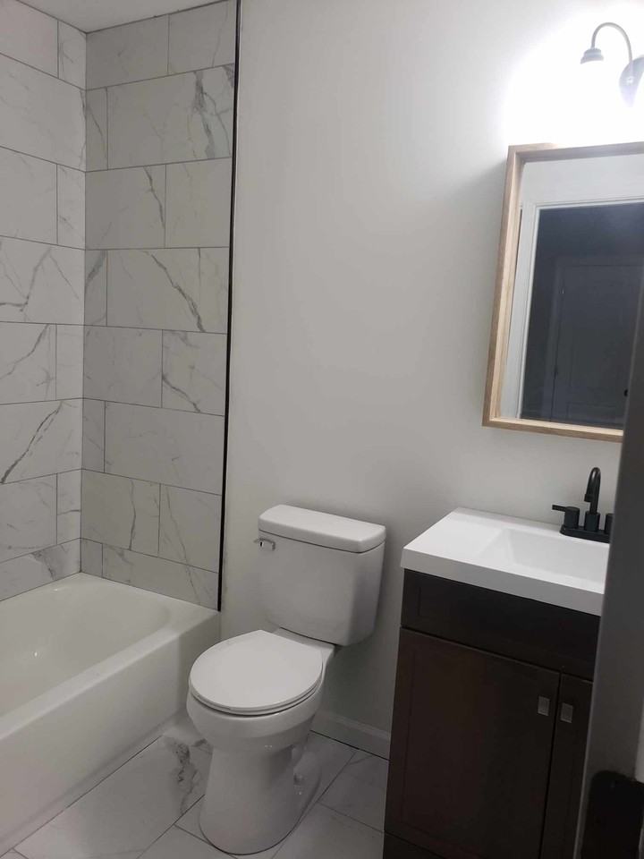 385 Church St N #1 - Photo 3 of 9