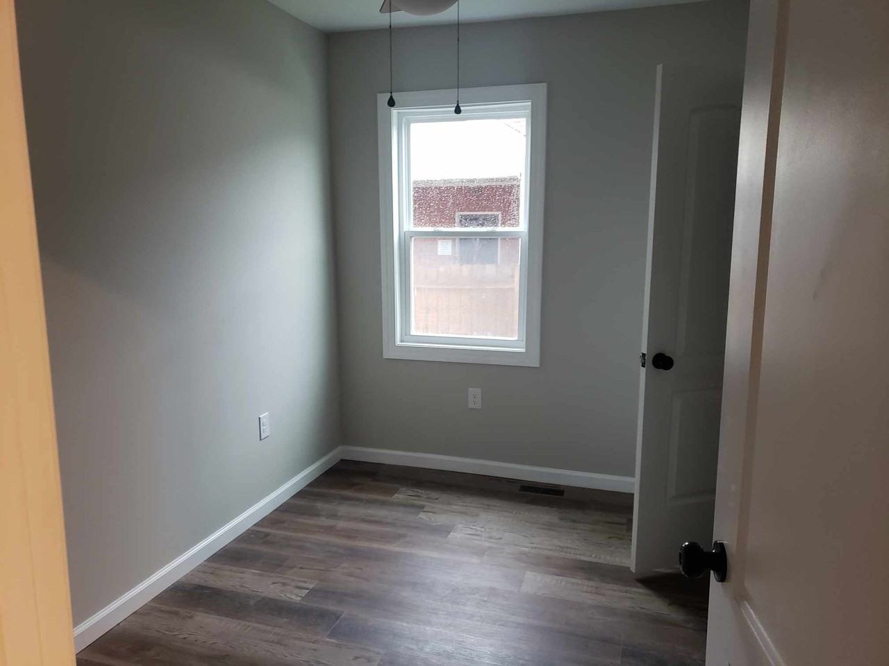 385 Church St N #1 - Photo 4 of 9