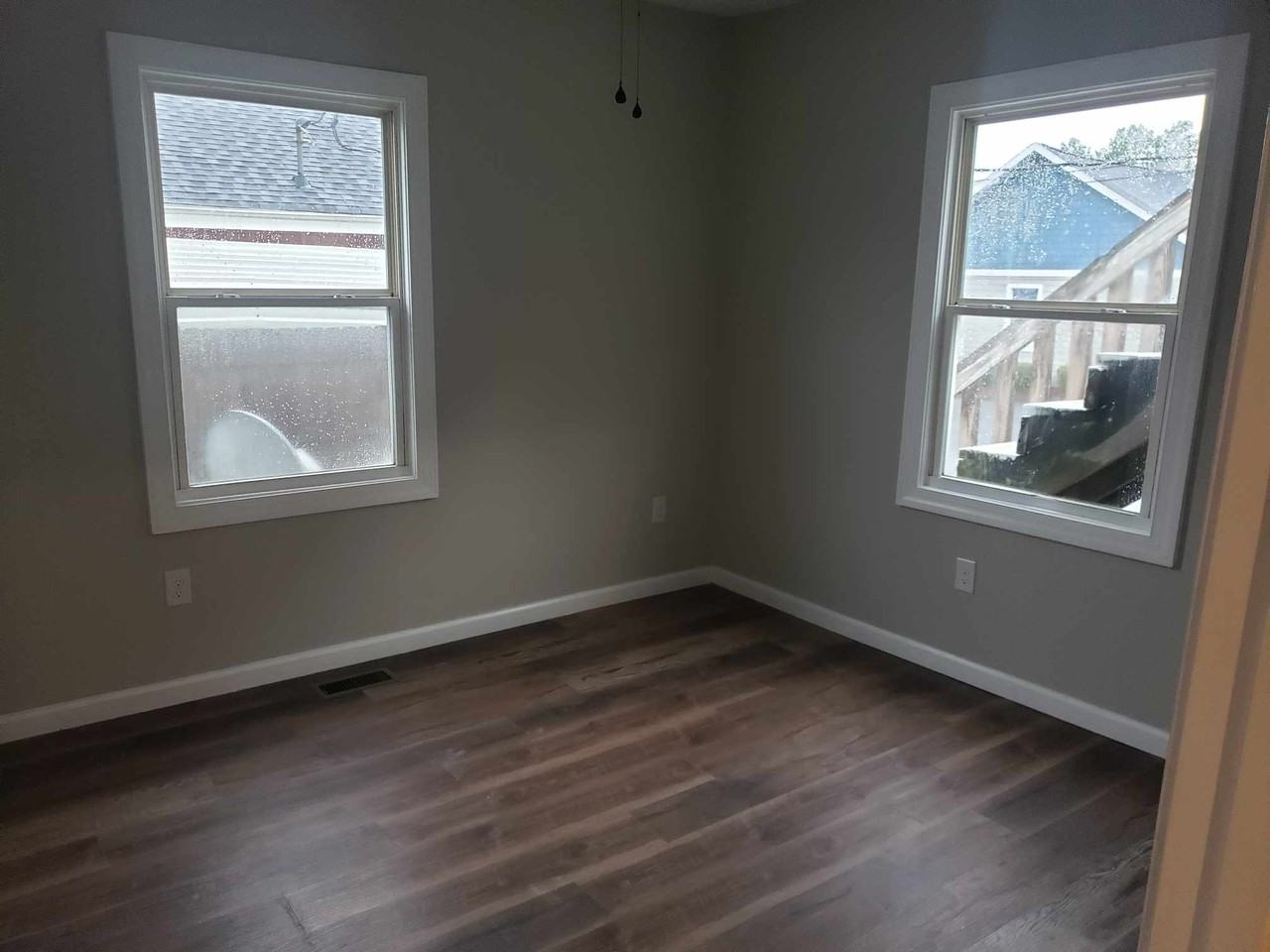 385 Church St N #1 - Photo 6 of 9