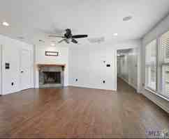 featured image of 4923 Newell Street #B