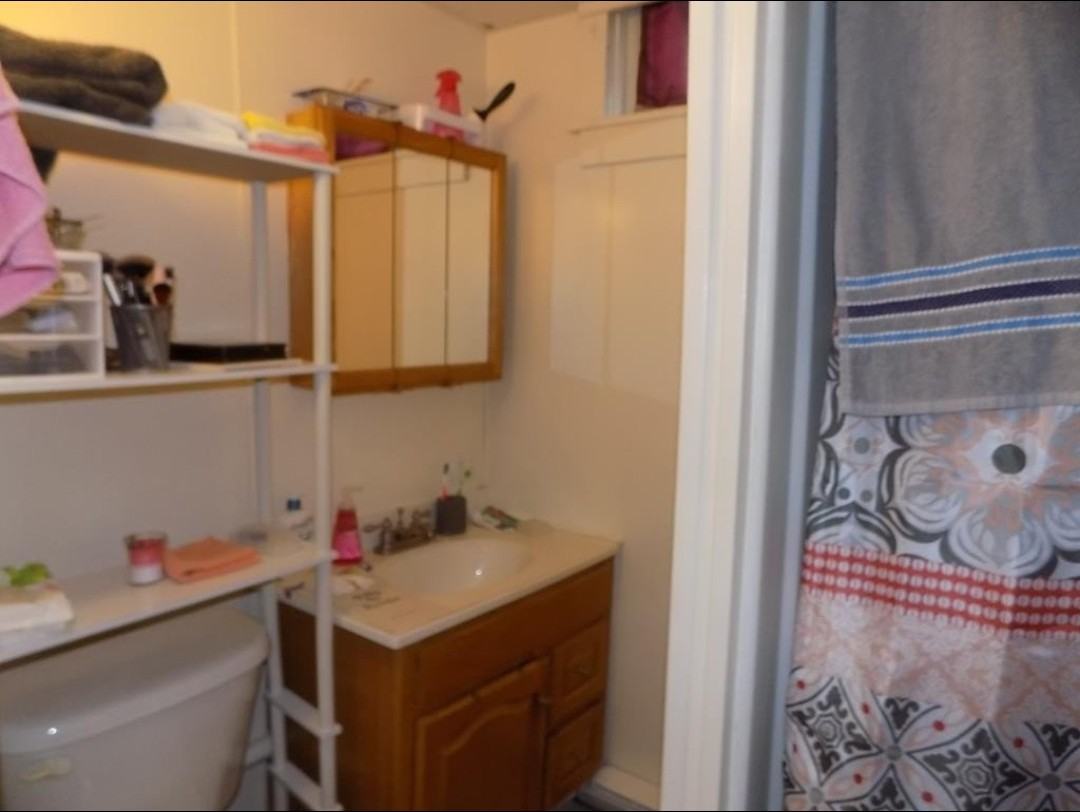 32 W William St #101PINE - Photo 2 of 6