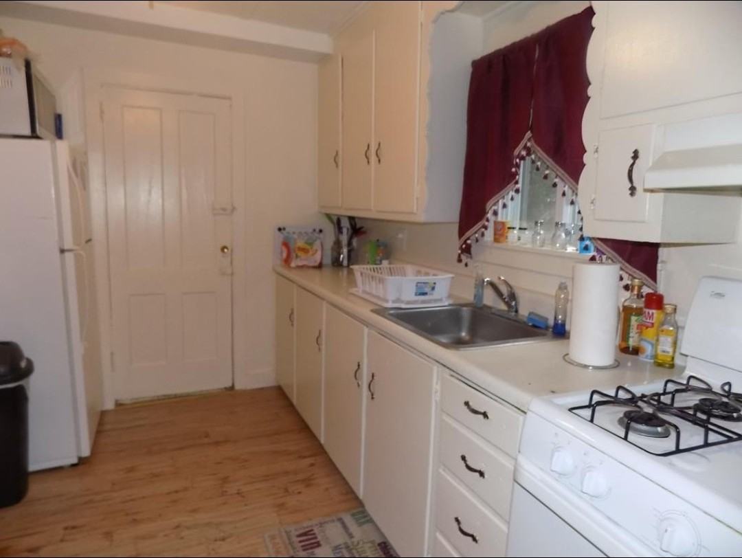 32 W William St #101PINE - Photo 3 of 6