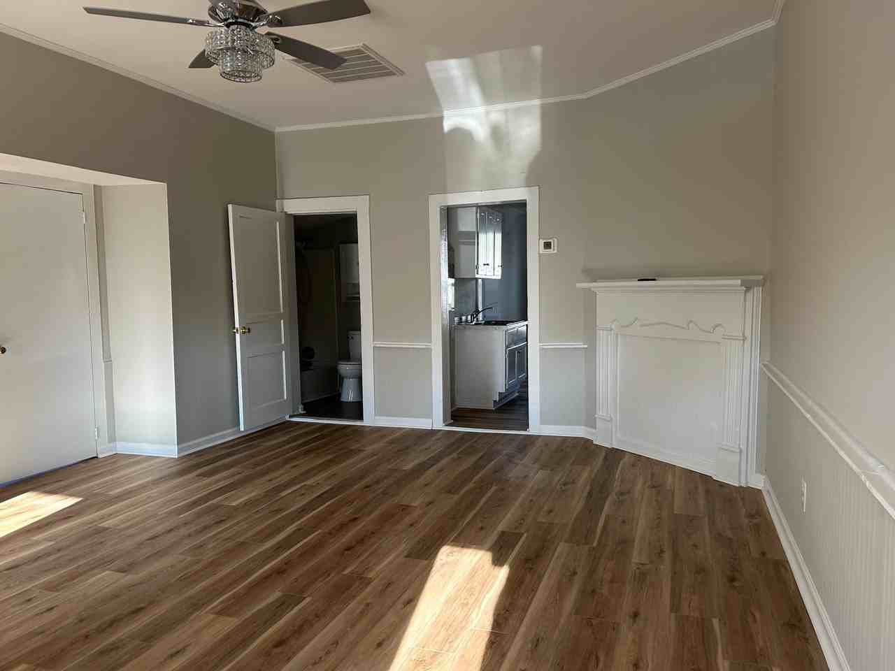 3963 Ellison Street - Photo 3 of 16