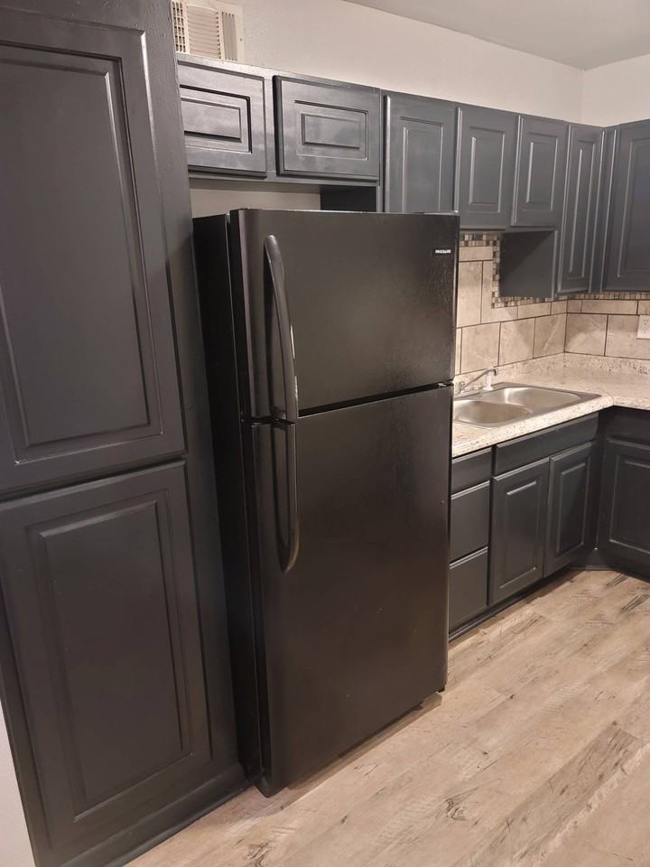 Eagle Pointe Apts - Photo 6 of 18