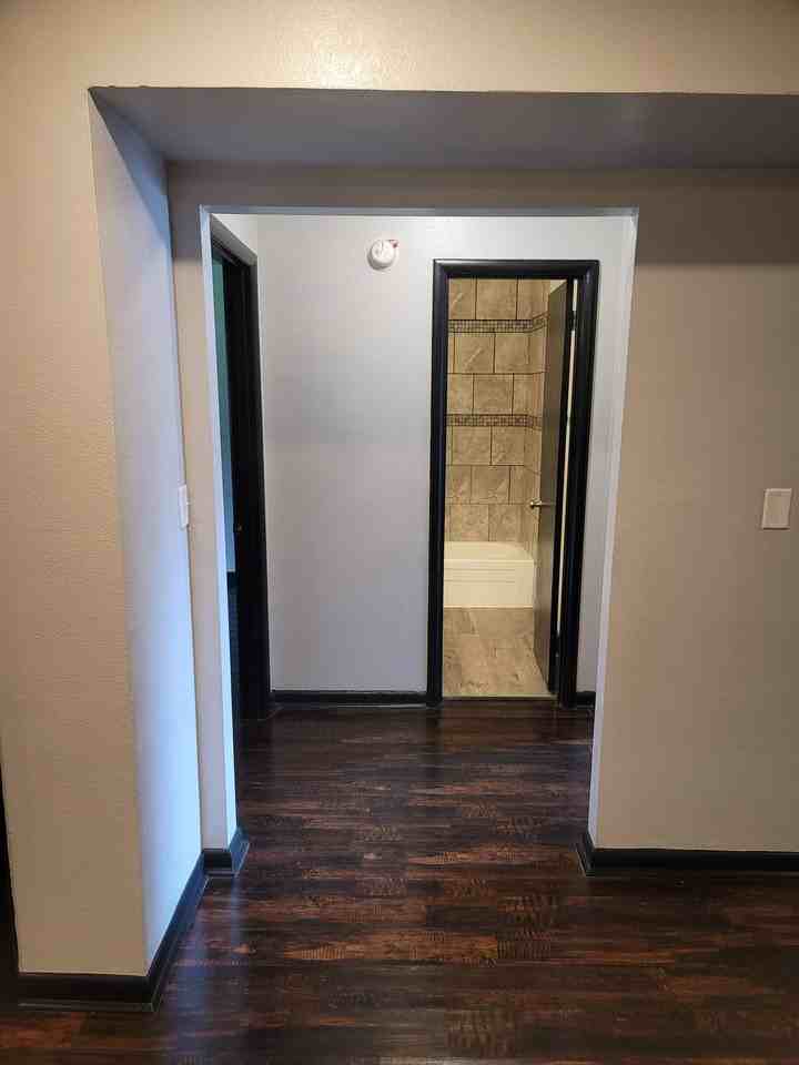 Eagle Pointe Apts - Photo 7 of 18