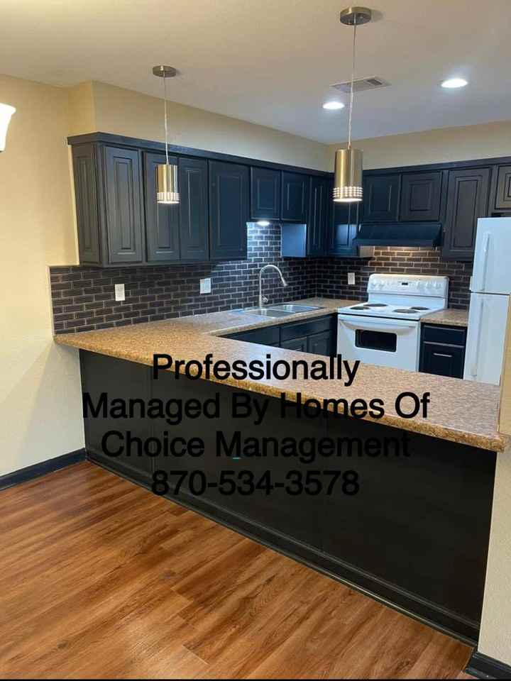 VIllage Green Apts 1 - 80 - Photo 3 of 22