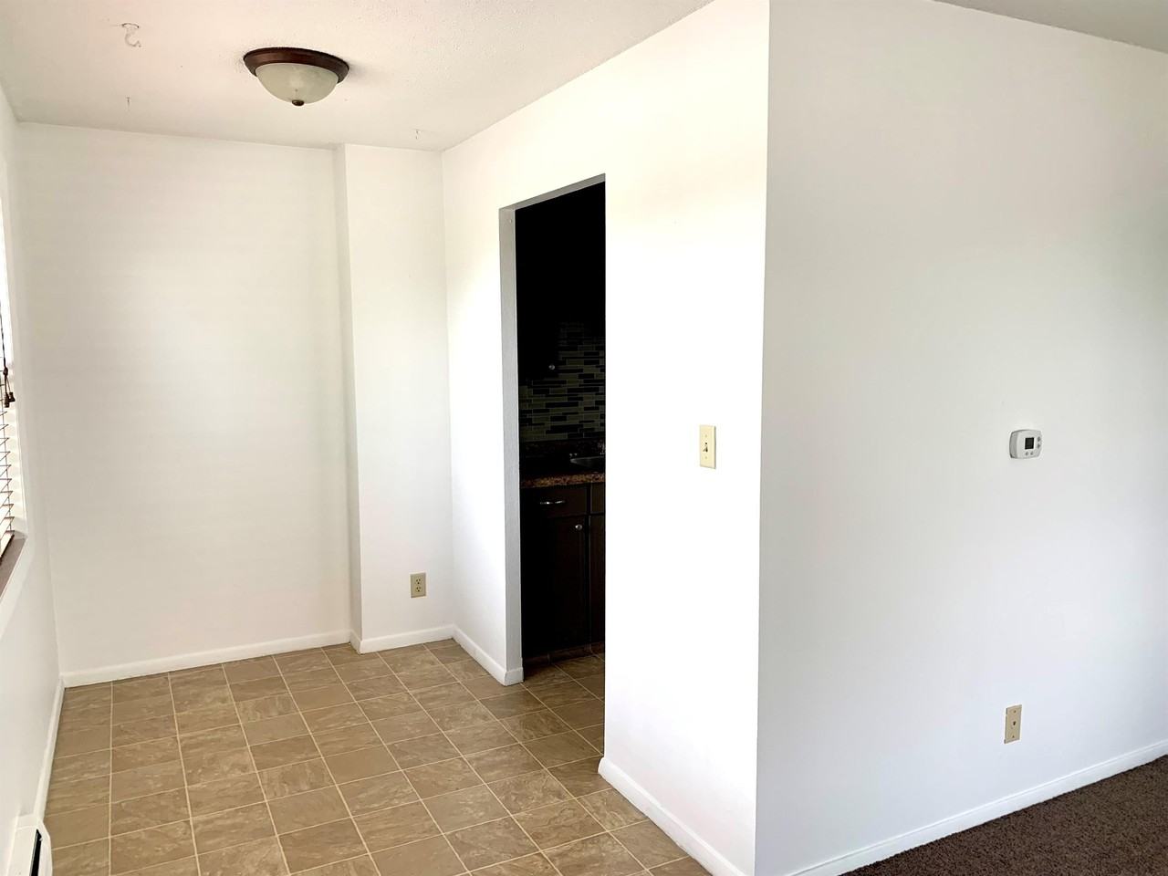 2047 Blairs Ferry Rd - Photo 3 of 18