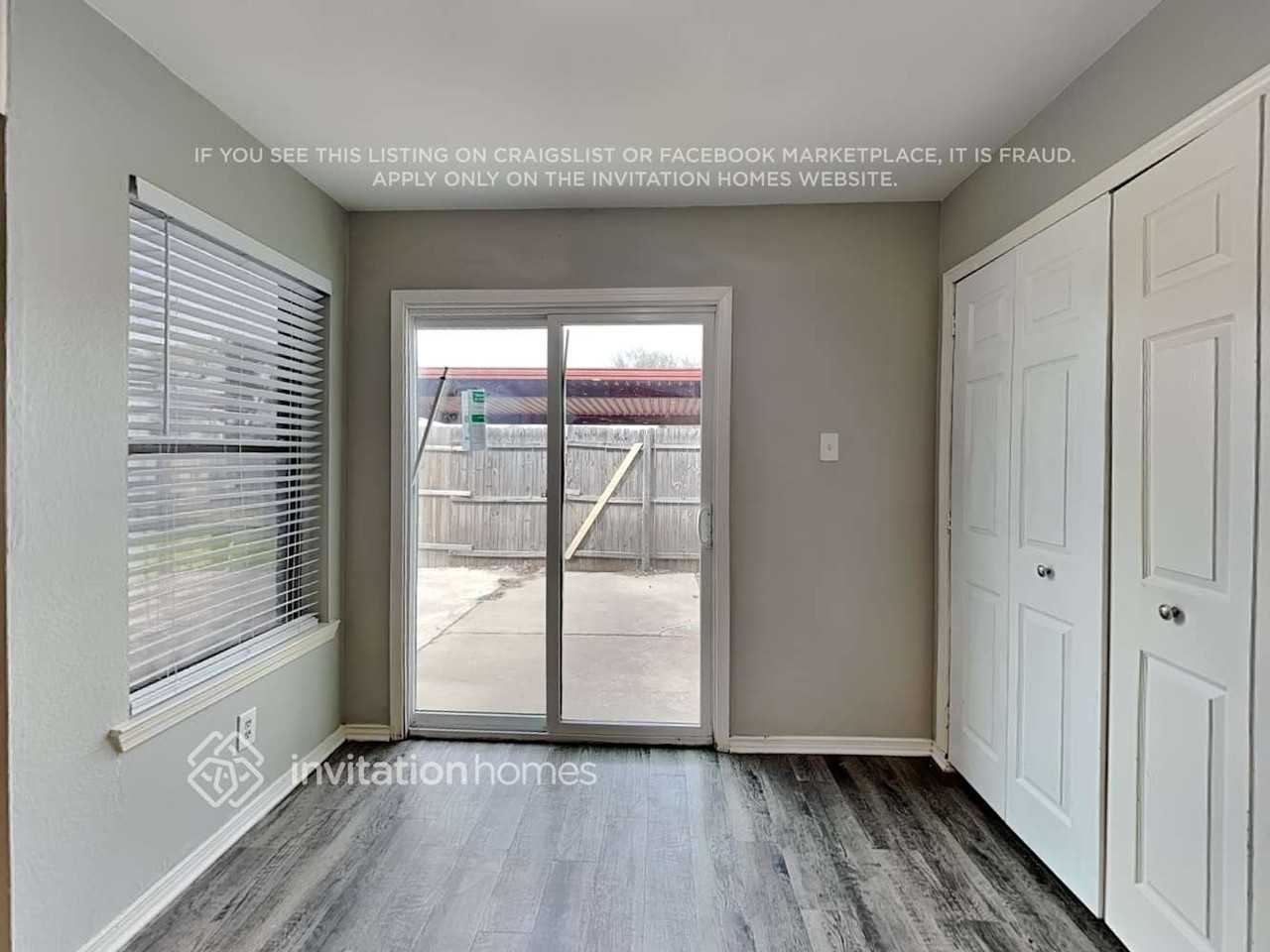 2049 Feather Ln - Photo 4 of 19