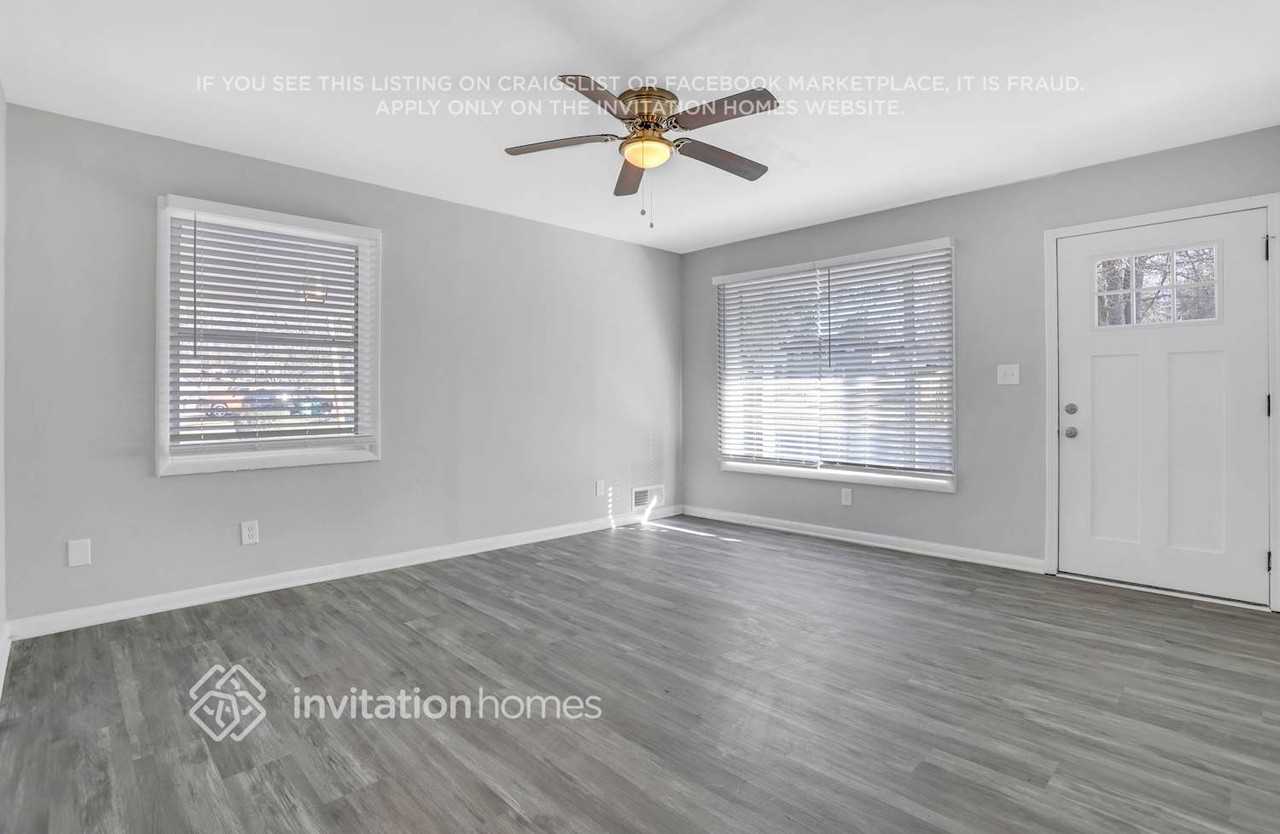 2991 Horse Shoe Dr Se - Photo 3 of 22