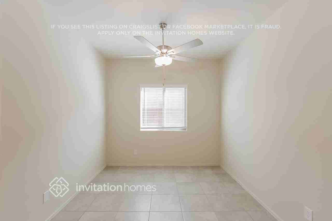 25246 W Romley Rd - Photo 6 of 22