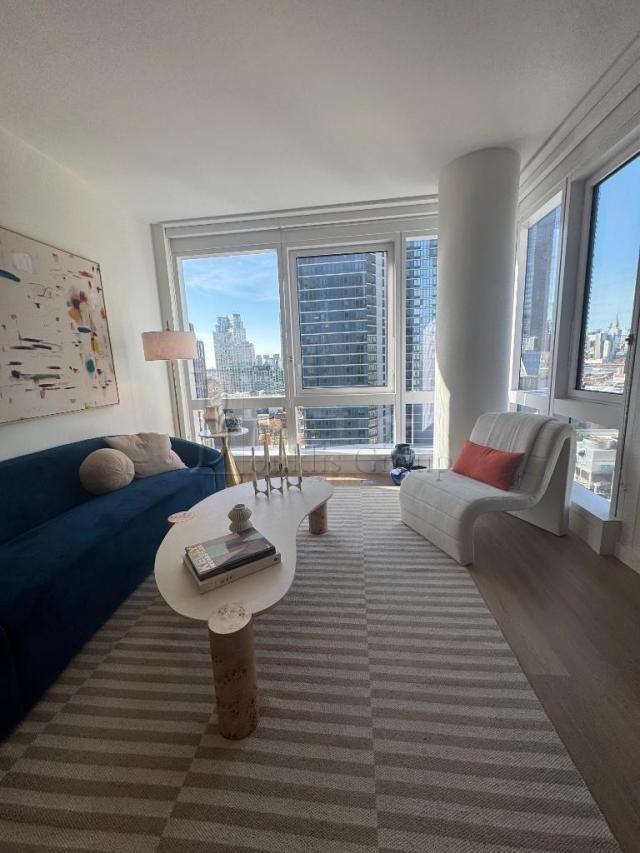 10 Jackson Avenue ## 03 - Photo 4 of 7