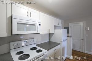 featured image of 134 Summer St #34