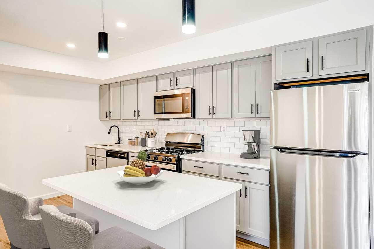 Rosedale Gardens & Franklin Square Apartments - Photo 2 of 43