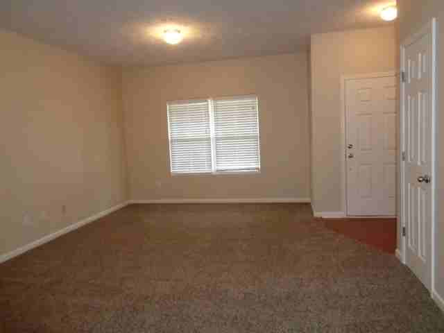 369 Owl Dr - Photo 2 of 13