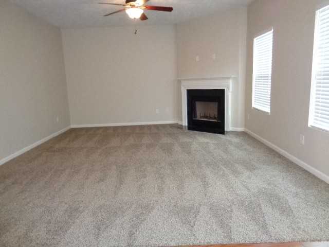 369 Owl Dr - Photo 3 of 13