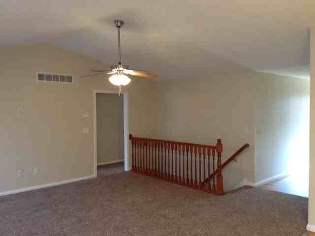 4529 Kidwell Ln - Photo 2 of 12