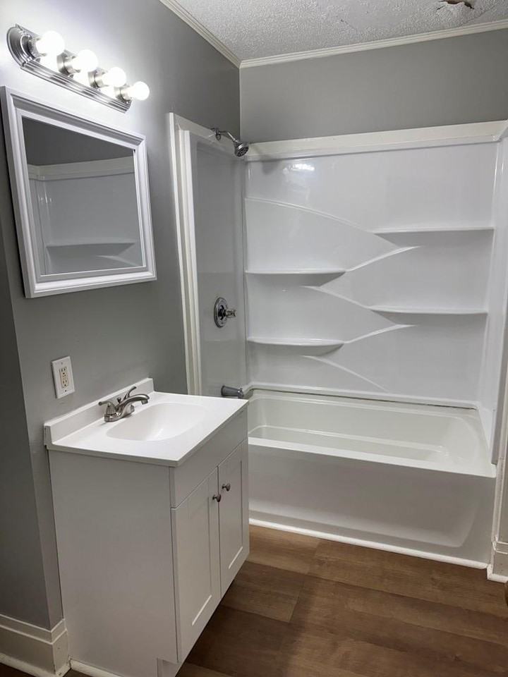 801 Greenwood Pl - Photo 6 of 7