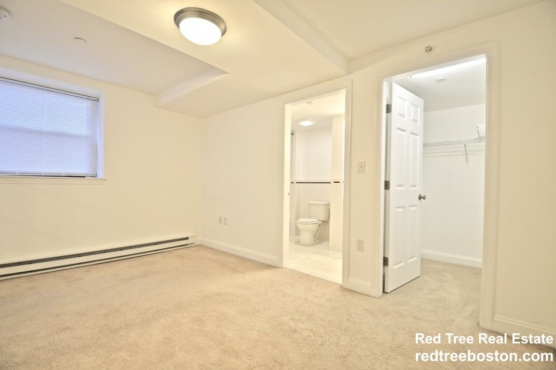 457 Centre St #A - Photo 7 of 22