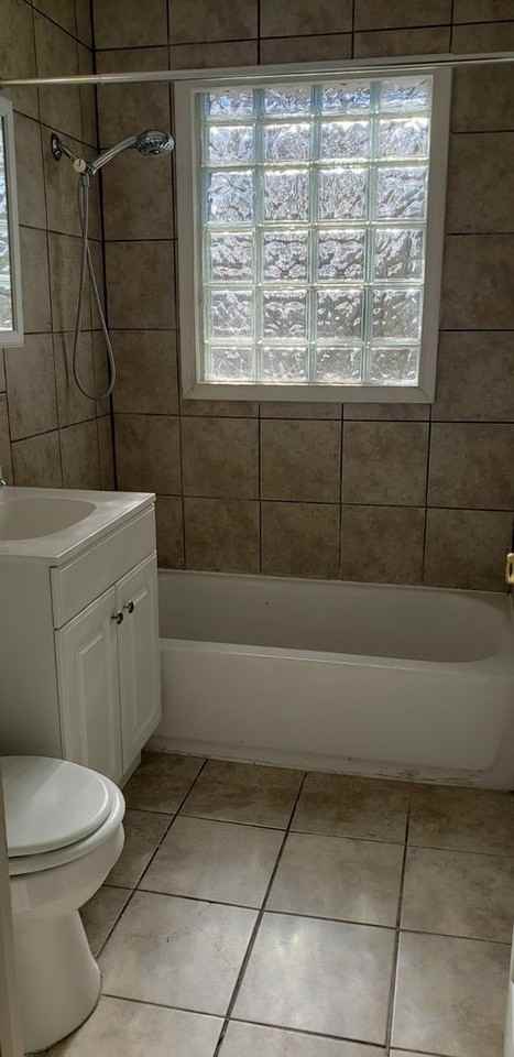 6221 Georgia Ave - Photo 5 of 9