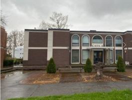 featured image of 915 S Main St