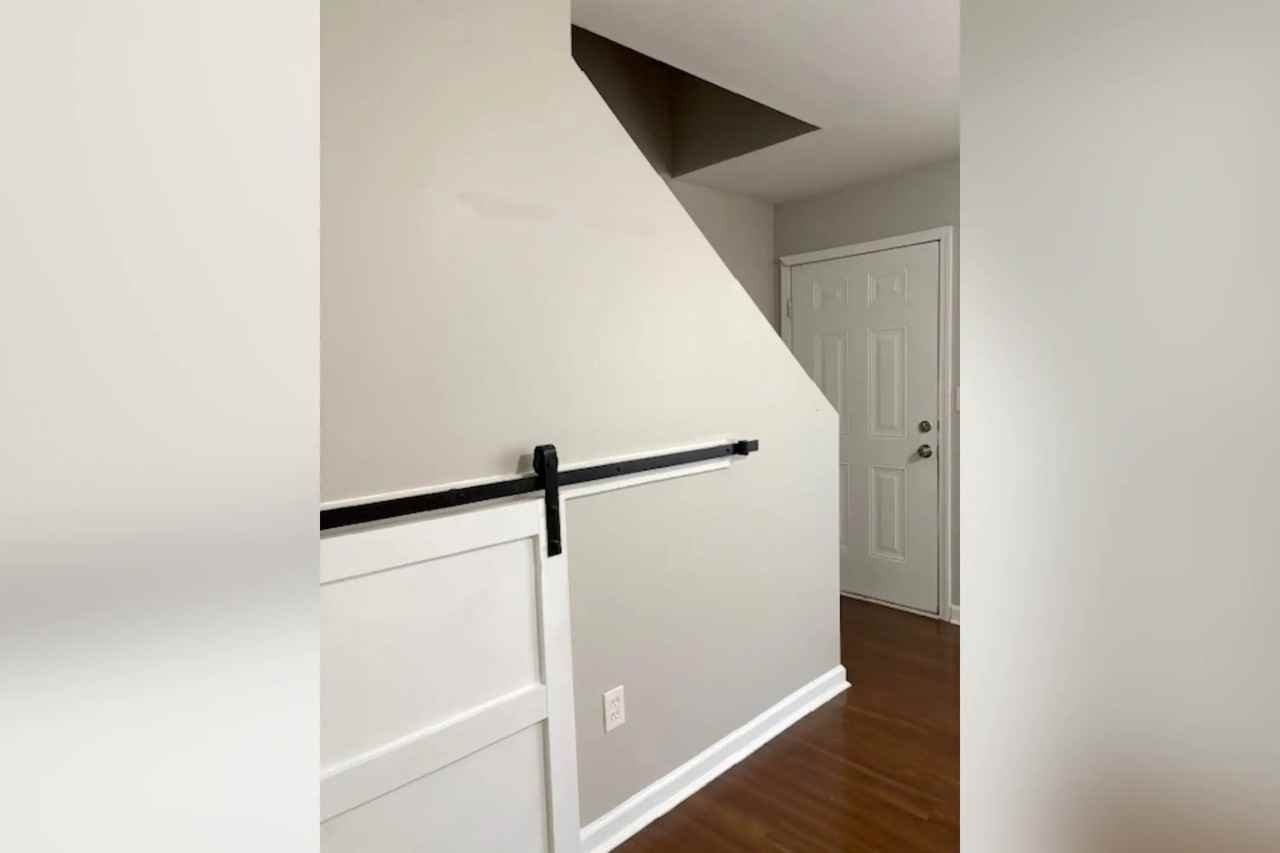 924 Mathews St Sw - Photo 2 of 17