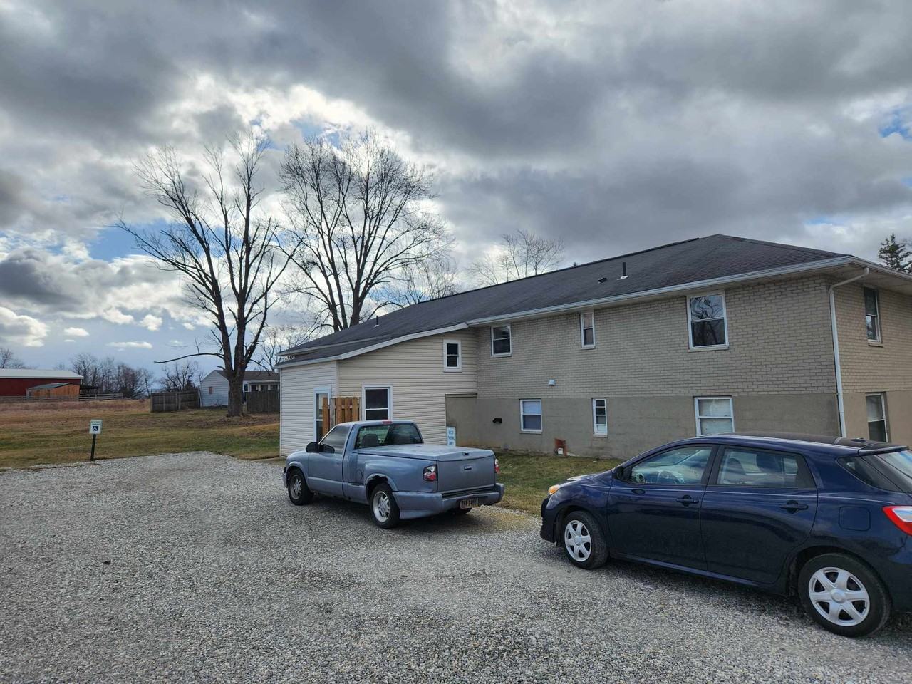 11893 S Wolf Creek Pike - Photo 2 of 3