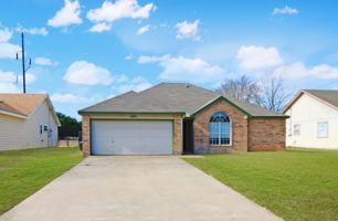 featured image of 1502 Cedar Ln