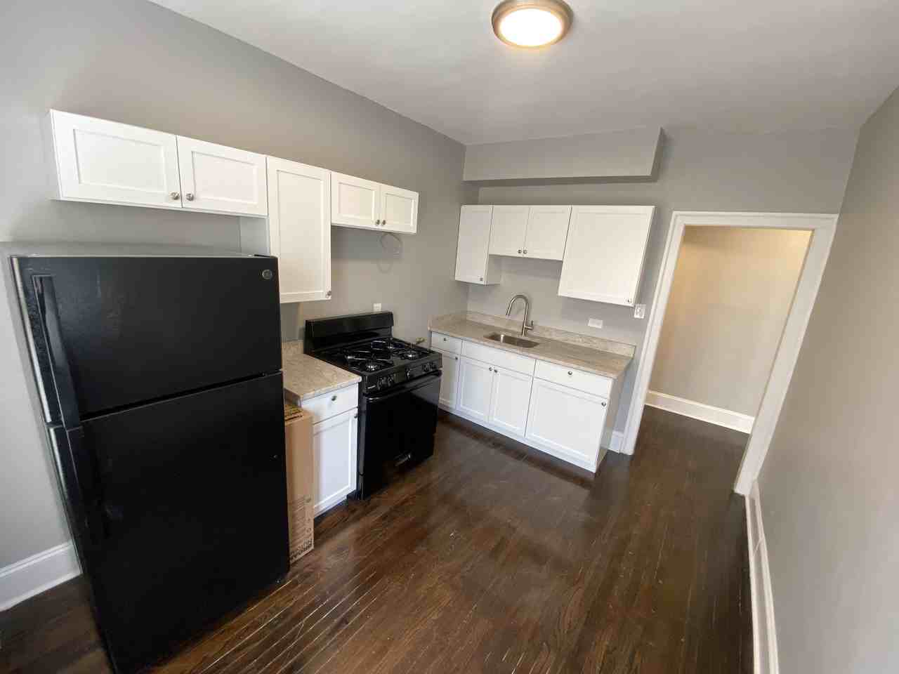 5350 W Division St - Photo 2 of 6