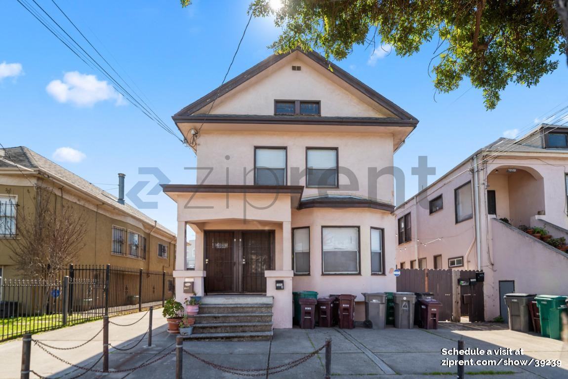 1043 45th St #A - Photo 2 of 27