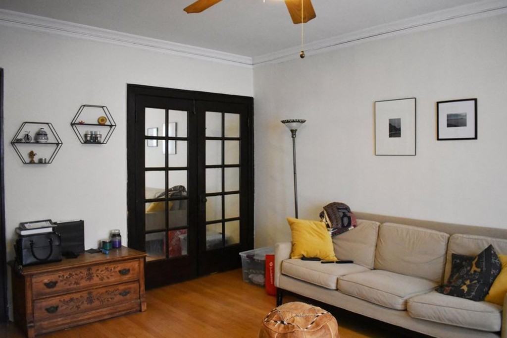 3815 N Greenview Ave #3823-1W - Photo 2 of 7