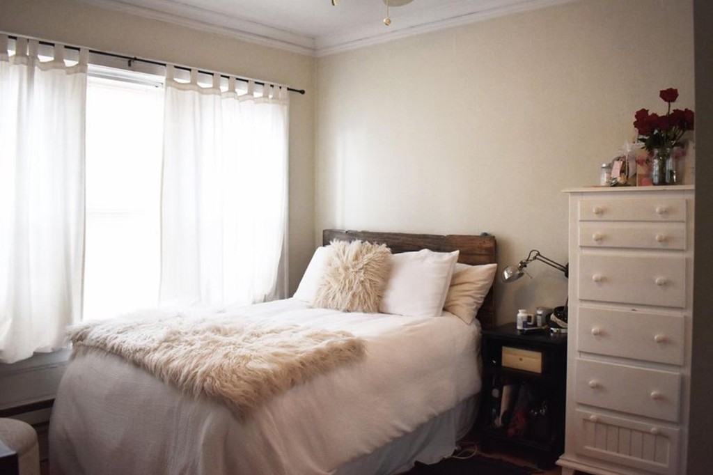 3815 N Greenview Ave #3823-1W - Photo 5 of 7