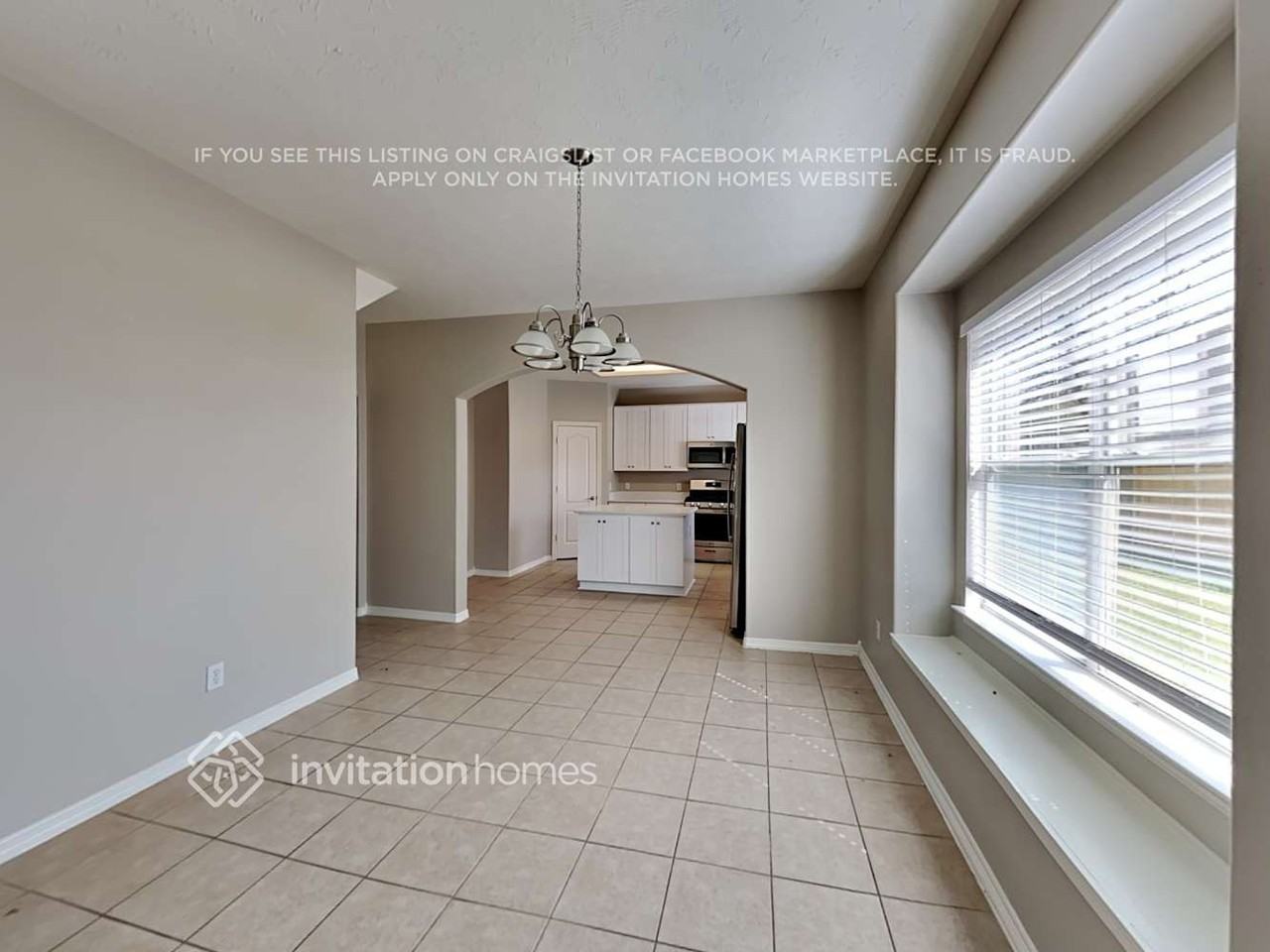 28919 Hidden Lake Court - Photo 7 of 19