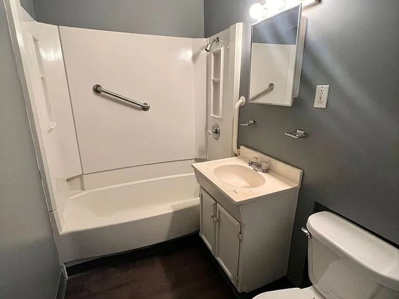 2069 Mazette Pl - Photo 3 of 13